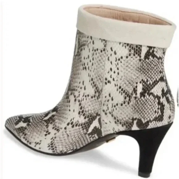 42Gold, snakeskin suede leather, black & grey point toe, stiletto, bootie, new - Picture 2 of 3